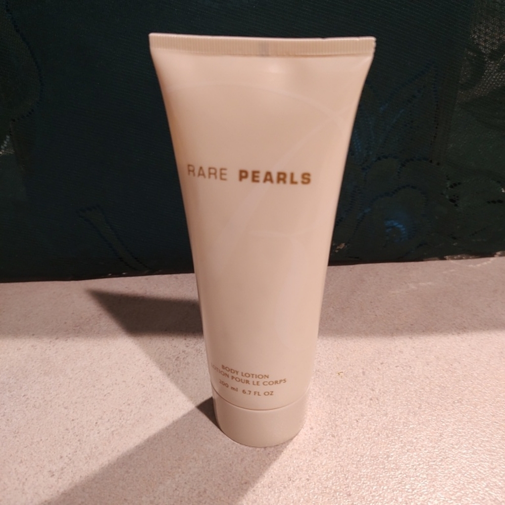 Rare Pearls AVON Women's Body Lotion6.7 oz. / 200 ml2002 New old inventory item
